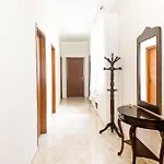 Casa Di Caro * Naro