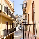 Casa Di Caro *
