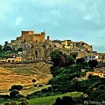 Casa Di Caro דירה Naro